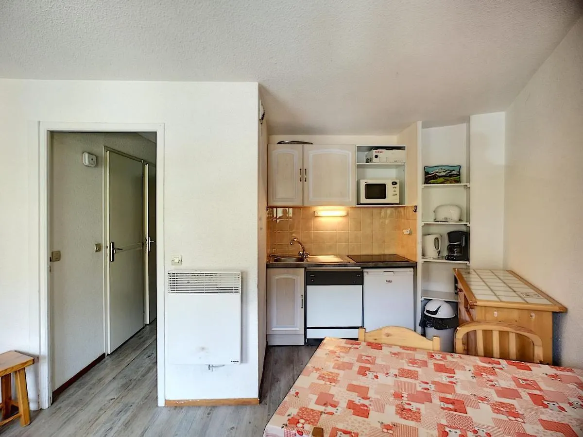 Studio Cabine 4 Pers, Ski Aux Pieds, Carrefour Central, Parking - Fr-1-178-105 Saint-Martin-de-Belleville France